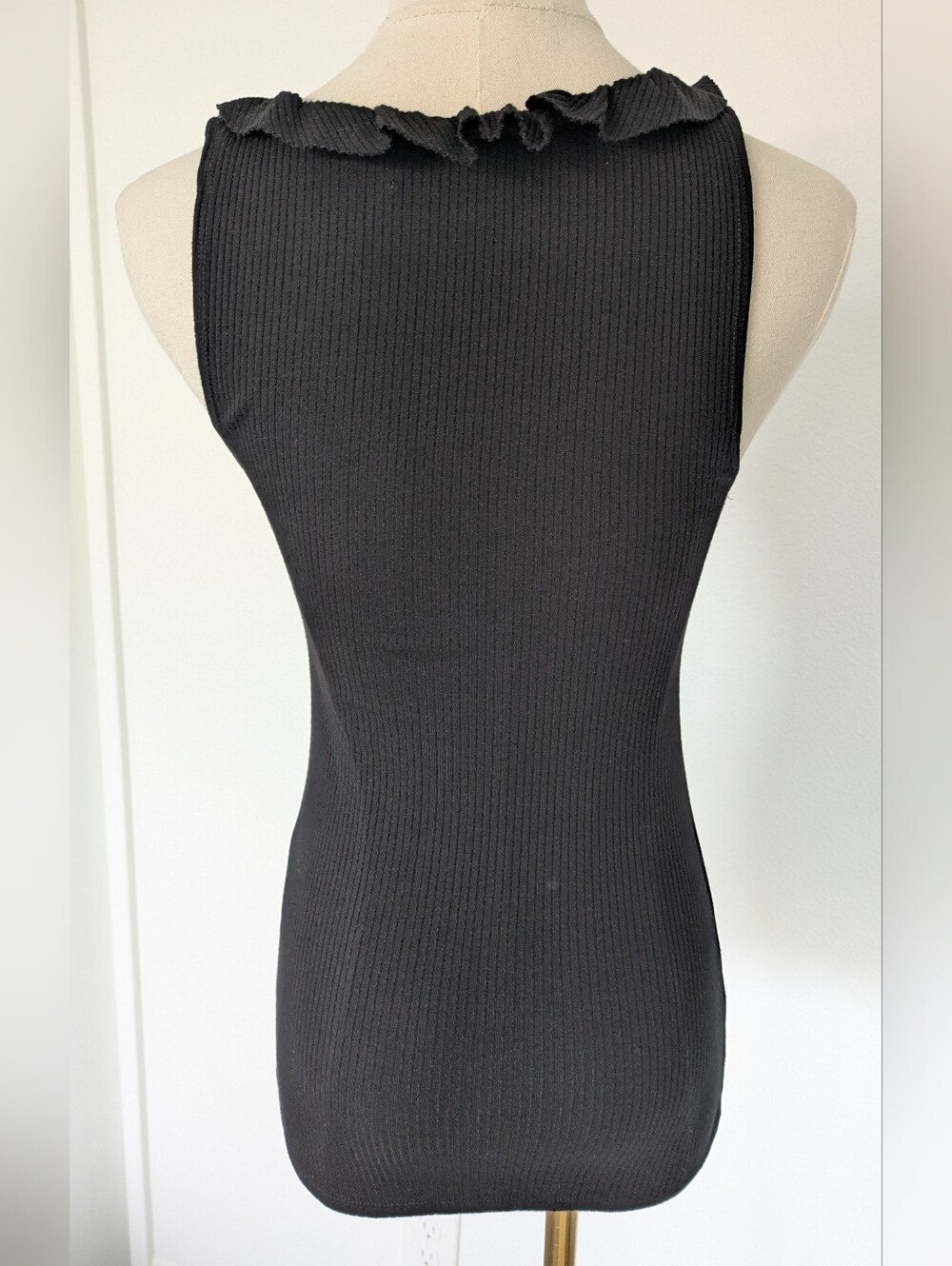 Reformation Ribbed Ruffle Tank - Picture 2 of 6